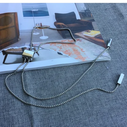 Modern Square Bolo Tie with Box Chain - Image 4