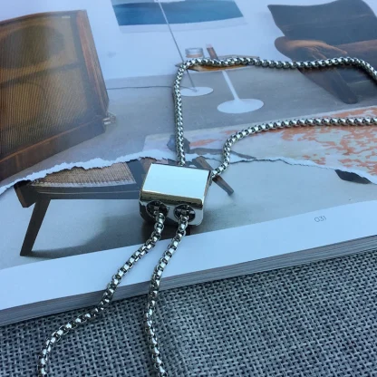Modern Square Bolo Tie with Box Chain - Image 5