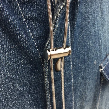 Modern Bolo Tie with Minimalist Design - Image 4