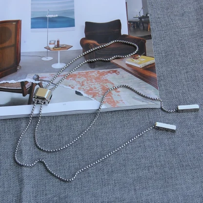 Modern Square Bolo Tie with Box Chain - Image 2