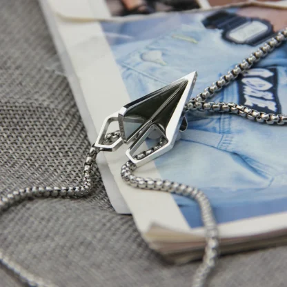 Modern Bolo Tie with Box Chain - Image 5