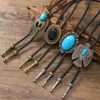 Vintage-inspired Western Tie with Eagle Design - Image 2