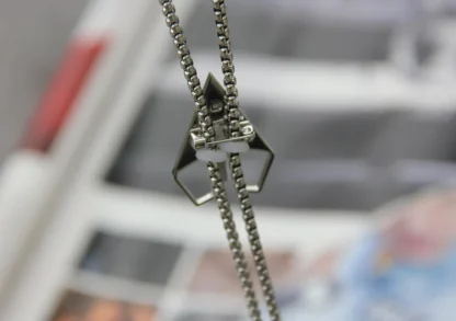 Modern Bolo Tie with Box Chain - Image 11
