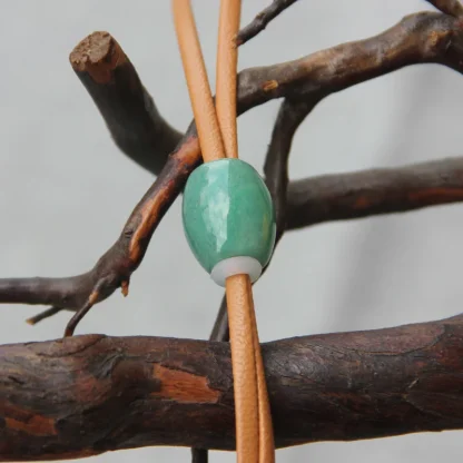 Small Retro Bolo Tie with Simplicity Design - Image 6