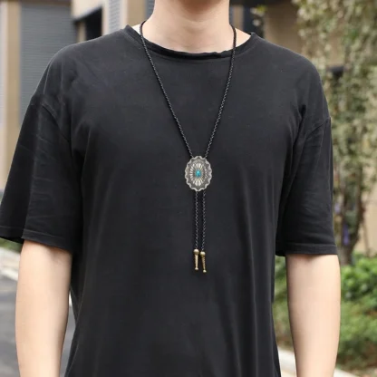 Adjustable Bolo Tie with Scallop Carving - Image 2